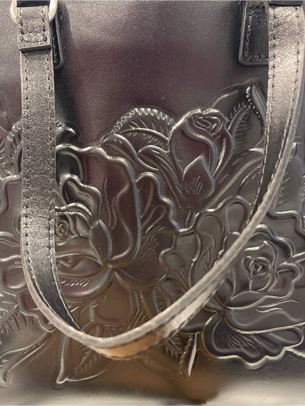 Patricia Nash Black Embossed Leather Tote with Coordinating Wallet - Picture 4 of 9